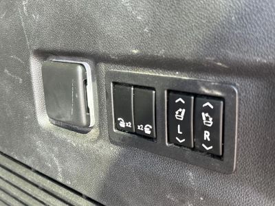 2021 GMC Yukon XL - Photo 37