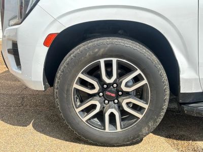 2021 GMC Yukon XL - Photo 27