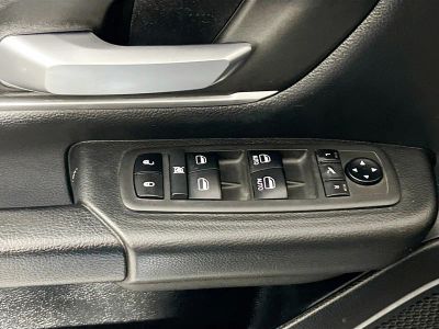 2021 Ram 1500 — photo 14 view