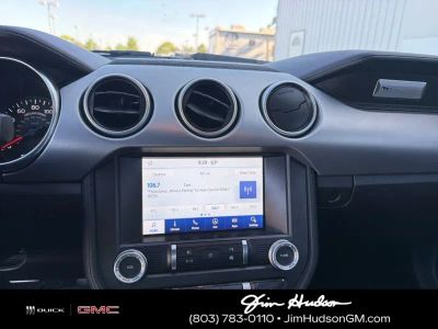 2021 Ford Mustang - Photo 11