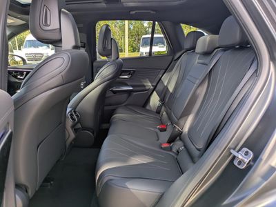 2026 Mercedes-Benz GLC - Photo 14
