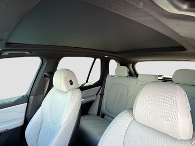 2023 BMW X5 - Photo 27