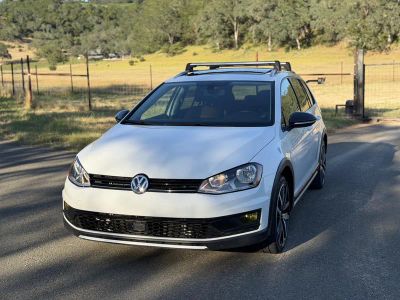 2017 VOLKSWAGEN GOLF ALLTRACK - Photo 2