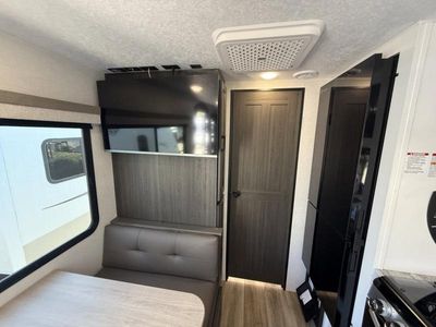 2025 KZ Venture 200VRB - Photo 20