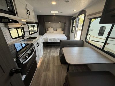 2025 KZ Venture 200VRB - Photo 26