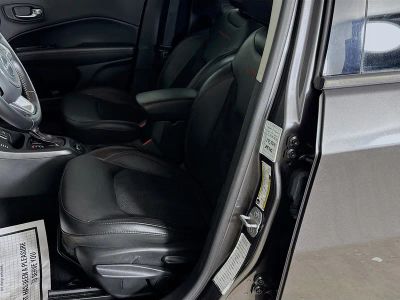 2019 Jeep Compass — photo 19 view