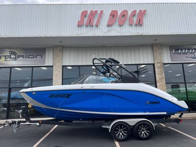 2024 Yamaha 222XD - Photo 2