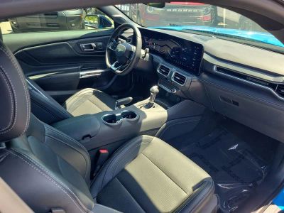 2024 Ford Mustang — photo 11 view