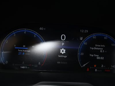 2023 Toyota RAV4 - Photo 14