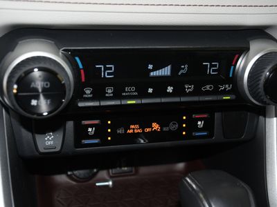 2023 Toyota RAV4 - Photo 15
