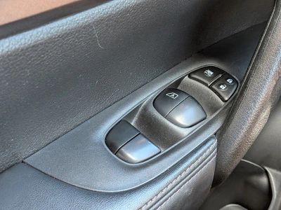 2018 Nissan Rogue Sport — photo 21 view
