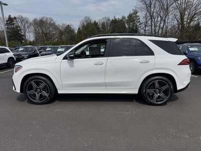 2026 Mercedes-Benz GLE — photo 11 view