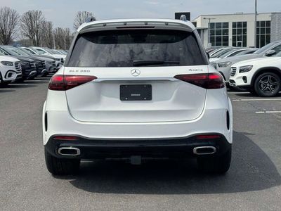2026 Mercedes-Benz GLE — photo 9 view
