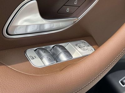 2026 Mercedes-Benz GLE — photo 18 view