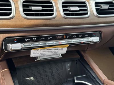 2026 Mercedes-Benz GLE — photo 28 view