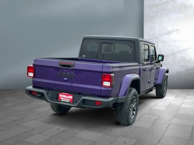 2026 Jeep Gladiator - Photo 6