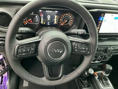 2026 Jeep Gladiator - Photo 14
