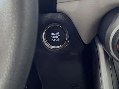 2025 Toyota RAV4 — photo 20 view