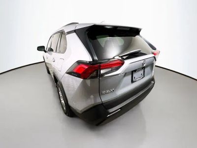 2025 Toyota RAV4 — detail view