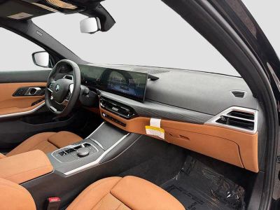 2025 BMW 3 Series — photo 12 view