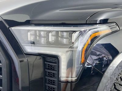 2024 Toyota Tundra — photo 9 view