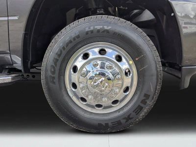 2026 Ram 3500 — photo 10 view