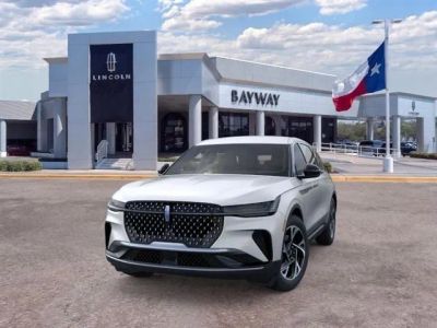 2026 Lincoln Nautilus — side profile view