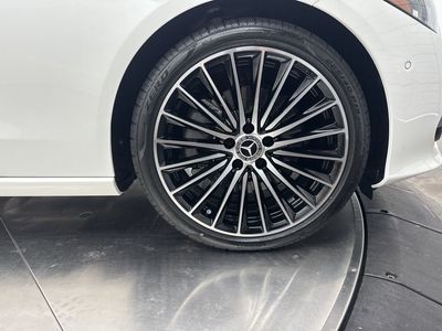 2026 Mercedes-Benz C-Class - Photo 9