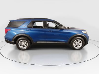 2022 Ford Explorer - Photo 8
