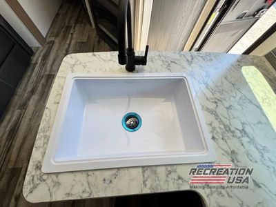 2025 Dutchmen Aspen Trail LE - Photo 18