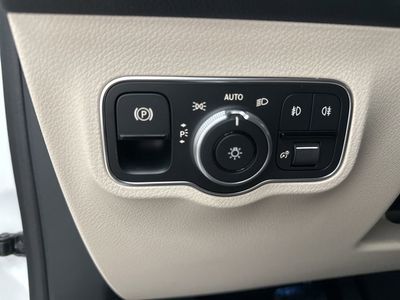 2026 Mercedes-Benz GLB — photo 51 view