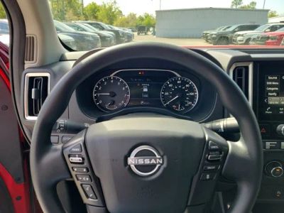 2026 Nissan Frontier — photo 13 view