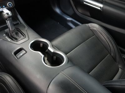 2024 Ford Mustang RWD - Photo 18