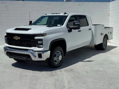 2026 Chevrolet Silverado 3500 HD Chassis Cab - Photo 8