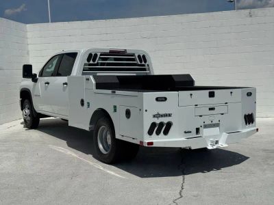 2026 Chevrolet Silverado 3500 HD Chassis Cab - Photo 9