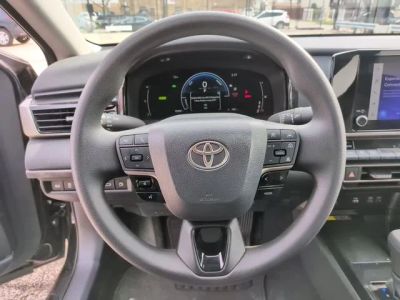 2026 Toyota Camry - Photo 17