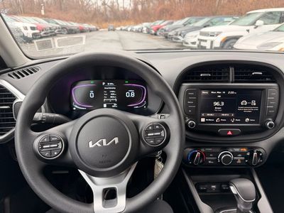 2025 Kia Soul LX - Photo 12
