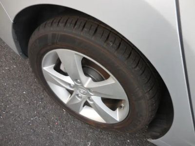 2013 Hyundai Elantra - Photo 26
