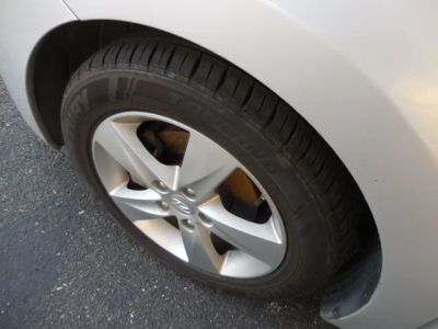 2013 Hyundai Elantra - Photo 24