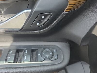 2020 GMC Terrain SLE - Photo 14