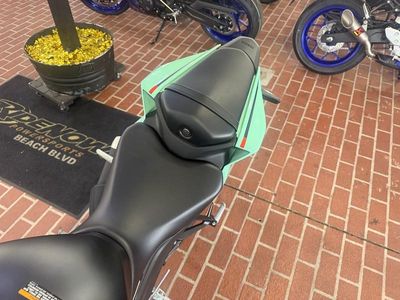 2026 Yamaha YZF-R3 - Photo 12