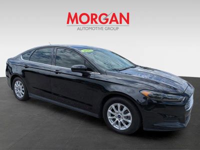 2015 Ford Fusion — side profile view