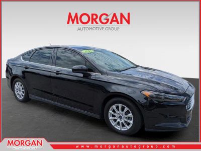 2015 Ford Fusion S in Tuxedo Black Metallic — front three-quarter view