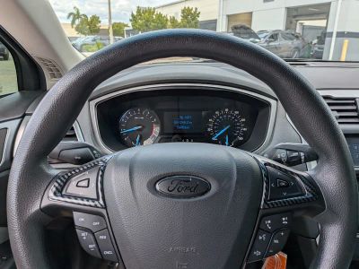 2015 Ford Fusion — photo 26 view