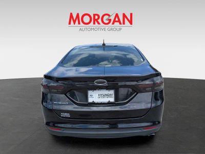 2015 Ford Fusion — detail view