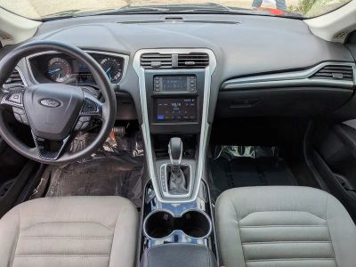 2015 Ford Fusion — photo 16 view