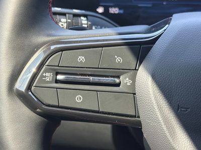 2025 Chevrolet Equinox - Photo 21