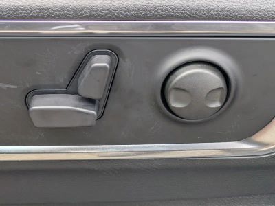 2026 Ram 1500 — photo 17 view