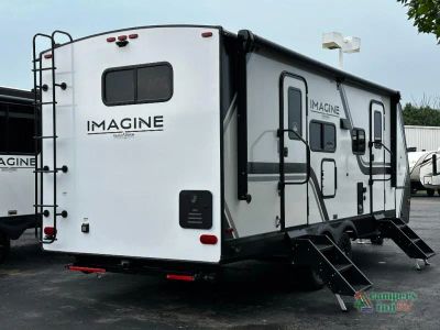 2027 Grand Design Imagine — photo 8 view