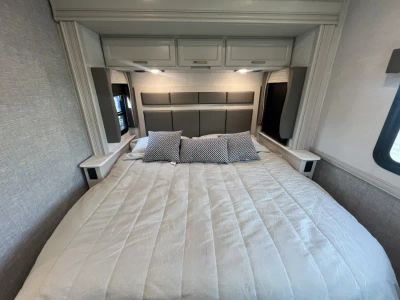 2026 Fleetwood BOUNDER — photo 13 view
